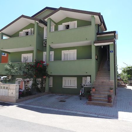 Zajim Apartment Умаг Экстерьер фото