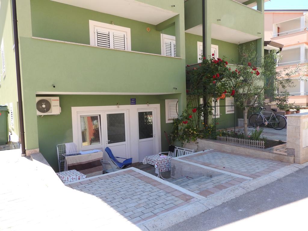Zajim Apartment Умаг Экстерьер фото